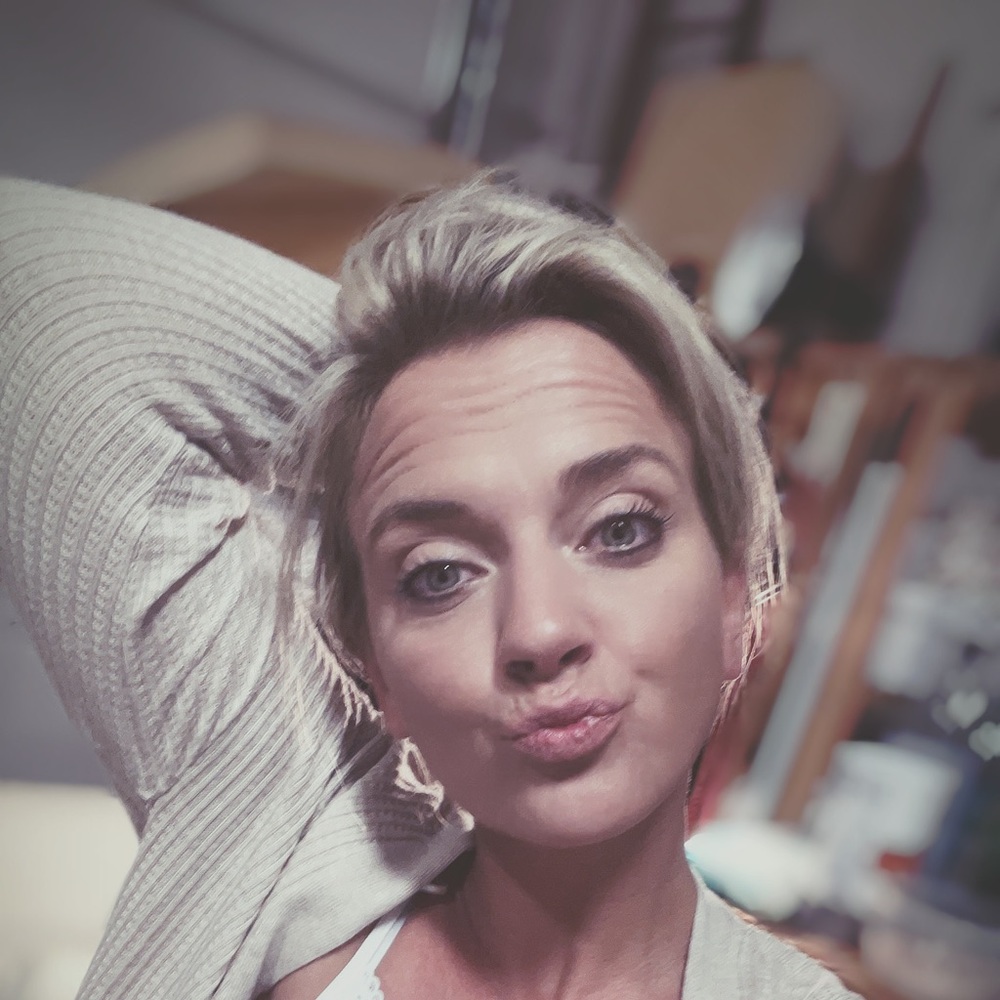 Meet your Posher, Kelly